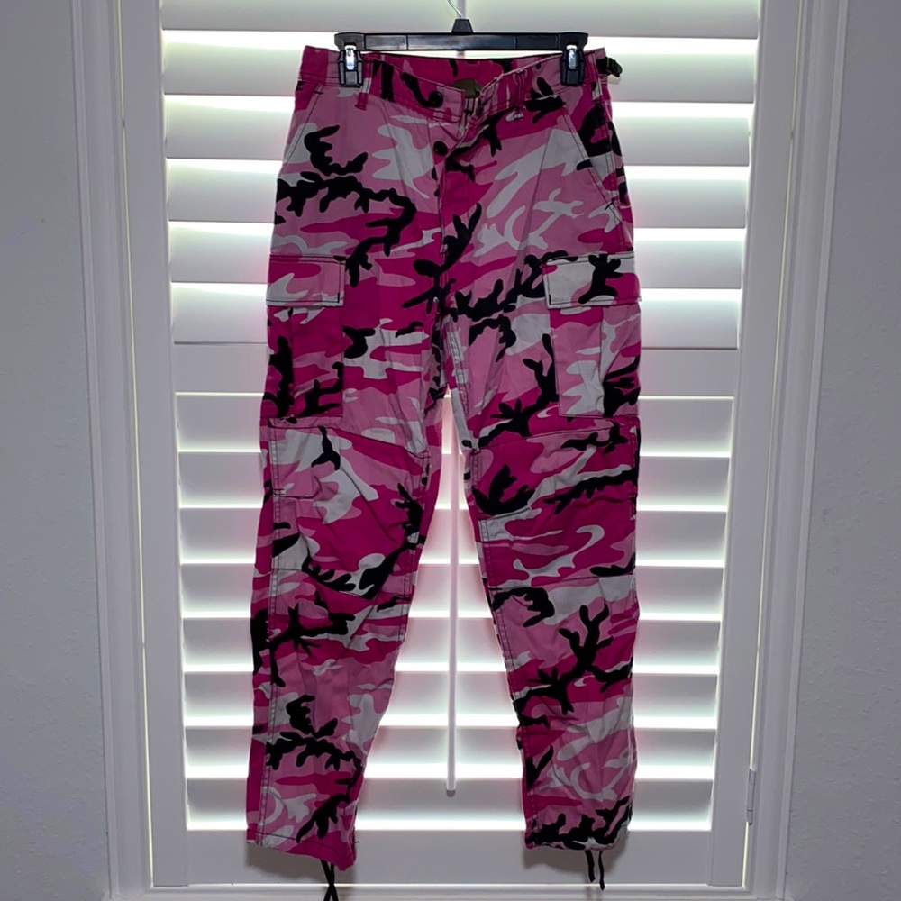 Pink Camouflage Cargo Pants
